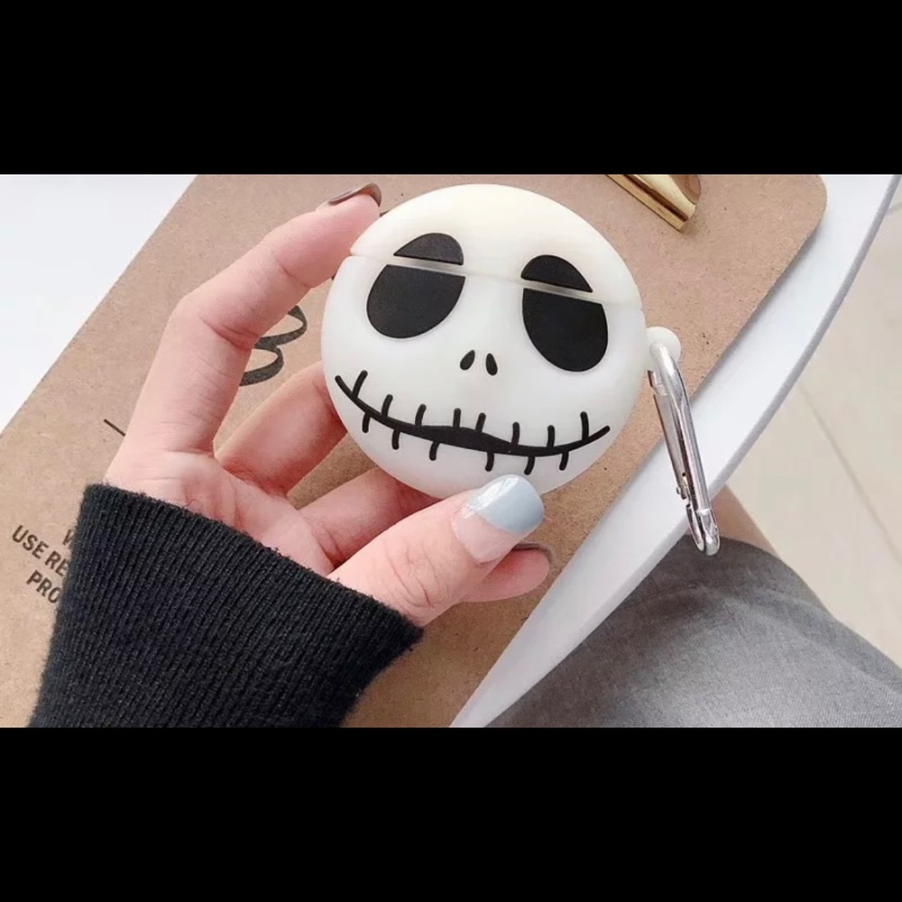 new jack skeleton airpod case